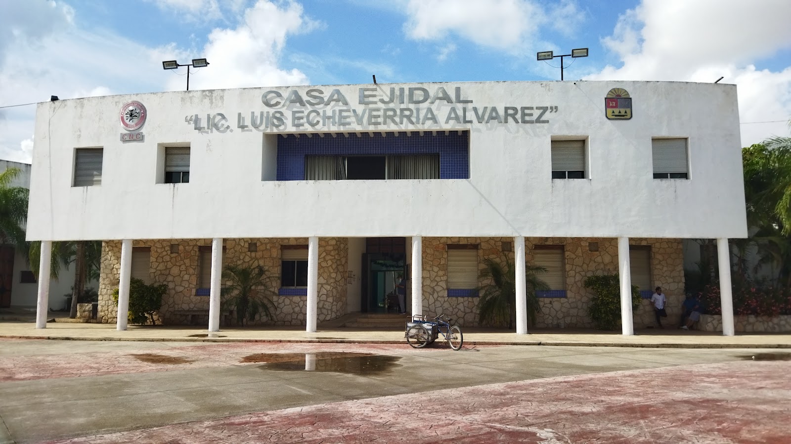 Monumento al Lic. Alfredo V. Bonfil